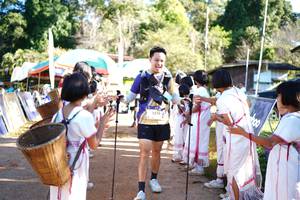 BIB: 2576
                            <button type="button" onclick="openModal(19063672)" class="btn btn-primary btn-sm float-right btn-popup" data-toggle="modal" data-target=".modal-high-quality">
                        <i class="fas fa-shopping-cart"></i> Add to Cart
                    </button>
                                            <button type="button" onclick="isThisMe(19063672, true)" class="btn btn-success btn-sm float-right btn-popup btn-isme hidden" data-toggle="tooltip" data-placement="bottom" title="นี่คือรูปของคุณใช่ไหม คลิกที่นี่เพื่อเอาเข้าอัลบั้ม">
                        <i class="fas fa-plus"></i> Add to album
                    </button>
                    <button type="button" onclick="isThisMe(19063672, false)" class="btn btn-warning btn-sm float-right btn-popup btn-isnotme hidden">
                        <i class="fas fa-ban"></i> Remove from album
                    </button>